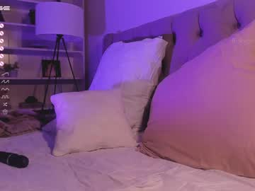 girl
        riskyproject cam image #192109