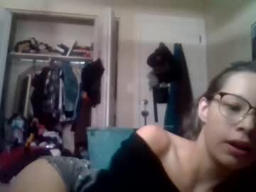 girl
        little_and_petite cam image #1648378