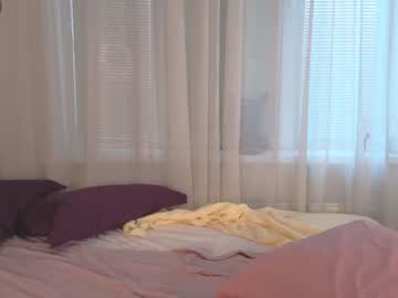 girl
        angelina_new cam image #3015763