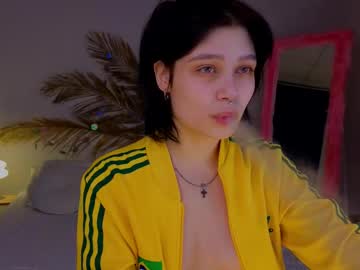 girl
        melan1e_ cam image #6268801