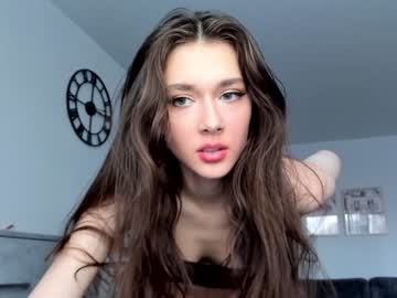 girl
        _wilson__ cam image #3283396