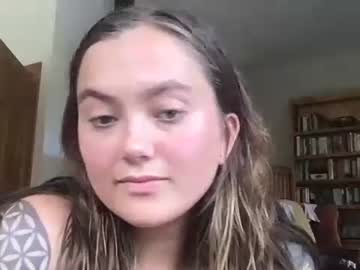 girl
        fuzzyrose cam image #2510255