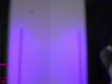 girl
        lindamei cam image #1720298