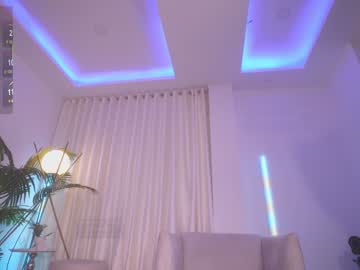 girl
        gigi_ulala cam image #6542350