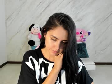girl
        allisonpalmer cam image #3521432