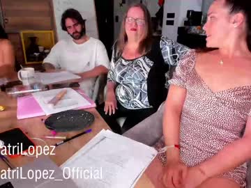girl
        crazypaty cam image #4104675