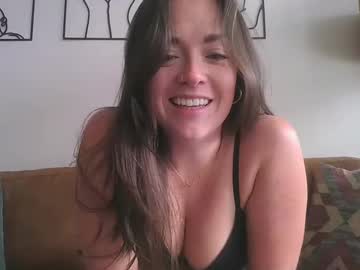 girl
        britznayy cam image #5455341