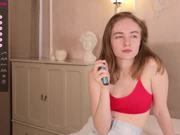 girl
        leexyholl cam image #1662585