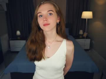 girl
        cathrynchapel cam image #4842056