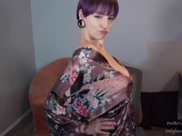 girl
        rhaenys cam image #3661550