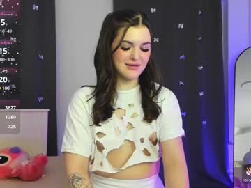 girl
        mimi_meow19 cam image #6412982