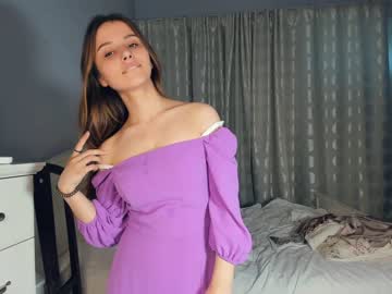 girl
        shinyydiamond cam image #1924510