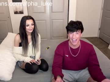 couple
        alpha_luke cam image #1190753