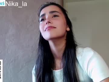 girl
        nika_la_sun cam image #2386487