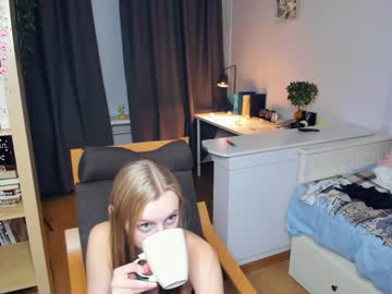 girl
        stun1ng_blonde cam image #5548324