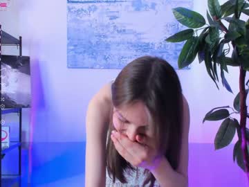 girl
        millamorni cam image #1867314