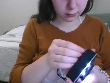girl
        collegegirlcalie cam image #961099