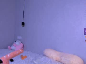 girl
        tiny__alice cam image #4641236