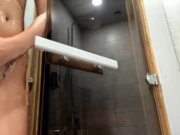 girl
        elisa_moon cam image #4322932