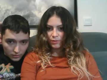 couple
        camiilove24 cam image #729730