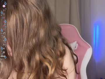 girl
        lolliruth cam image #6009012