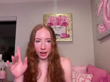 girl
        taylorholden cam image #4086279