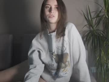 girl
        _belledujour cam image #5195662