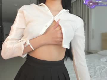 girl
        seon_mi cam image #6426985
