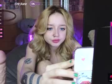 girl
        queen_kitty1818 cam image #6109380