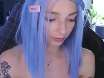 girl
        baby_gopn1k cam image #4625337