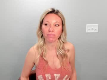 girl
        texas_blonde cam image #786640