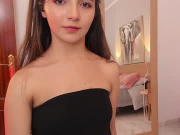 girl
        raychell_black cam image #6813712