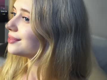 girl
        blue_energy_ cam image #4616113