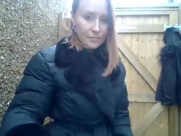 girl
        eatmypie69 cam image #3083544