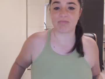 girl
        melaniebiche cam image #4215720