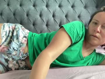 girl
        eatmypie69 cam image #4547931