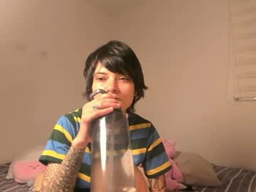 girl
        alone_together_ cam image #5686228