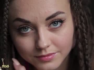 girl
        lettymoa cam image #3658278