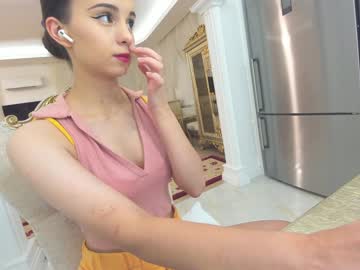 girl
        ehotlovea cam image #248266