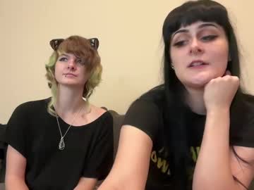couple
        ivyminxxx cam image #5521383