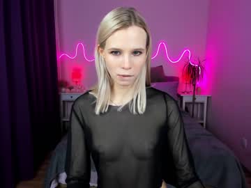 girl
        amelia__murphy cam image #4227543