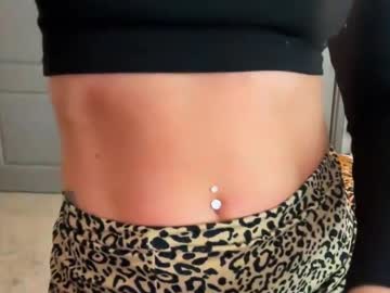 girl
        alex499990 cam image #5907109