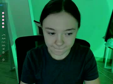 girl
        _margoqueen_ cam image #5302364