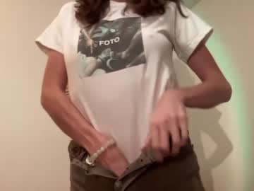 girl
        yourfavoritegirl_ cam image #3180840