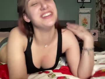 girl
        fairygirlcait cam image #3955582