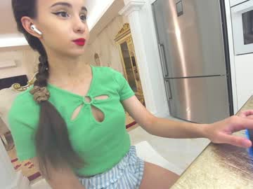 girl
        ehotlovea cam image #319379
