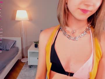girl
        maebulkley cam image #3944497