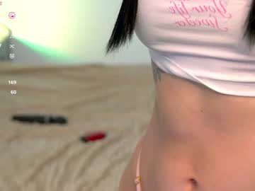 girl
        sofia_prettiness cam image #5104662