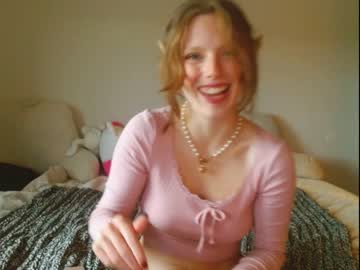 girl
        purexnymph cam image #67416