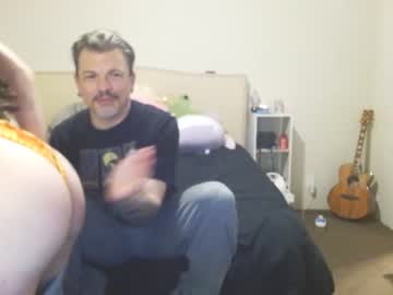 couple
        bunnycat323 cam image #1654166